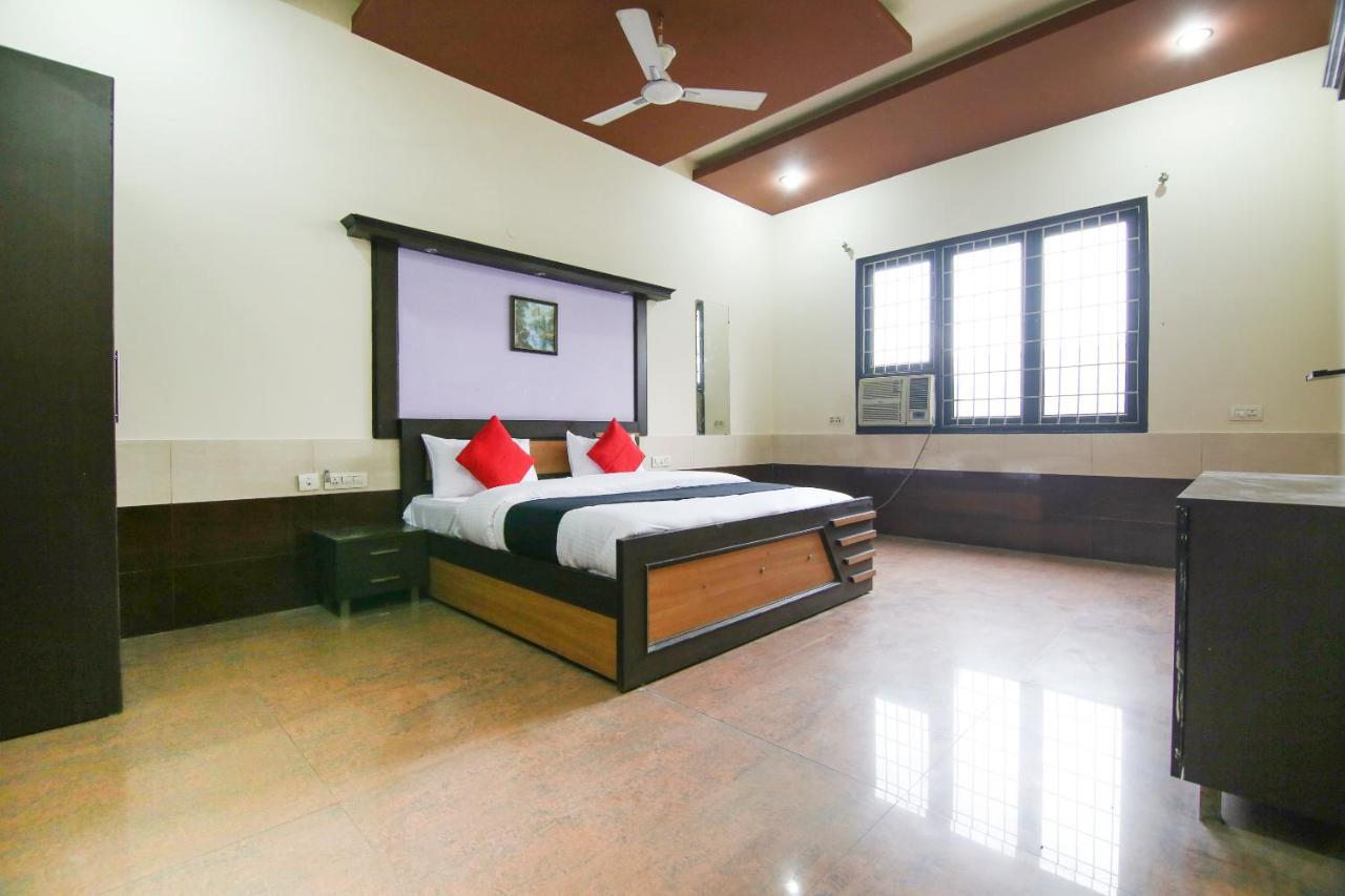 Capital O 68148 Hotel Shree Jee Palace Ghaziabad Exterior foto